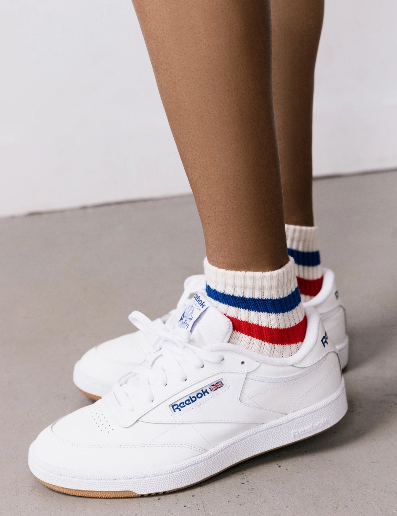 American_Trench_Retro_Stripe_Quarter_Sock_Royal_Red_2.png