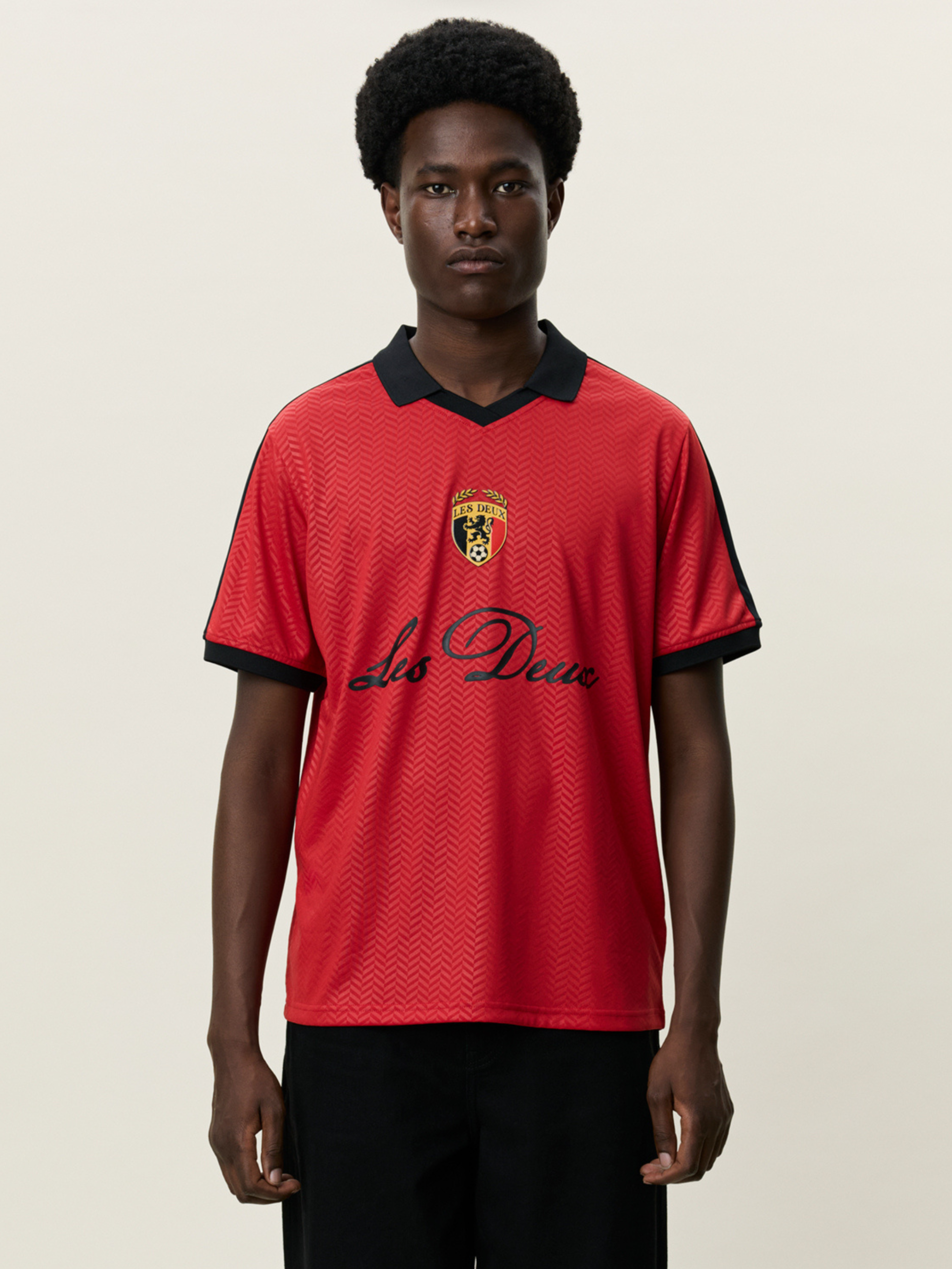 Les Deux Belgium Football Jersey Red Black 2026 World Cup Soccer Merch Men’s Top for Men Lightweight Soft Sport Jerseys for Guys Athens GA Georgia Kempt Menswear Store Near Ne