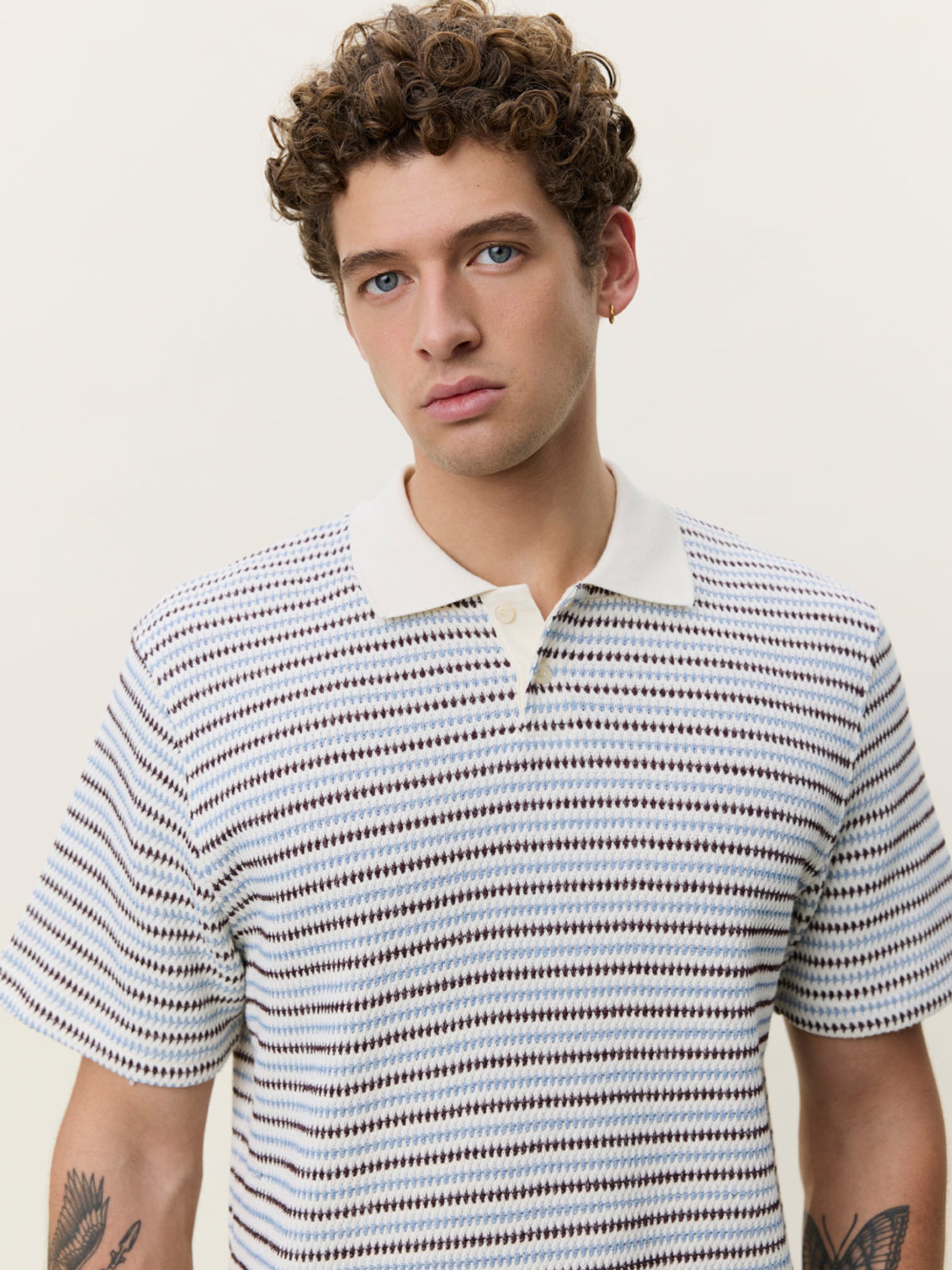 Les Deux Knitted Stripe Polo Eggnog White Light Blue StripesMen’s Shirts Tops for Men Collared Casual Vacation Outfit for Guys Athens GA Georgia Kempt Menswear Store Near Me