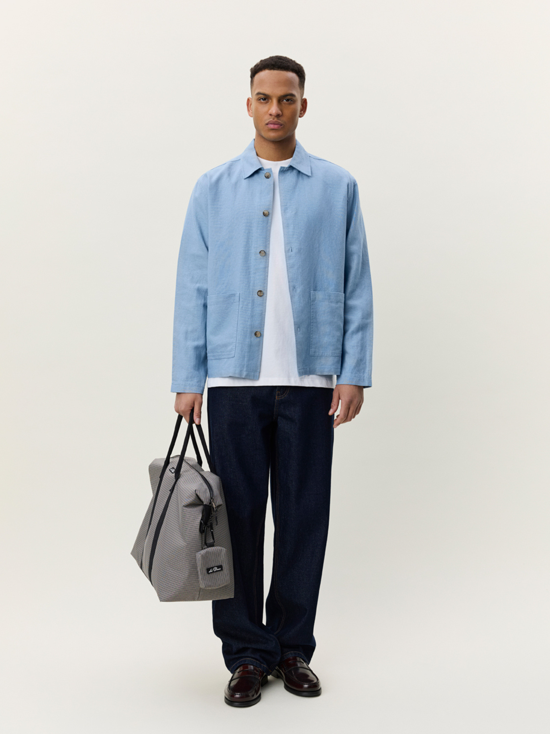 Les Deux Linen Overshirt Faded Denim Blue Chore Coat Front Pockets Collared Long Sleeve Button Up Light Spring Layer Lightweight Jacket for Summer Men’s Tops for Men Athens GA Georgia Kempt Menswear Store Near Me