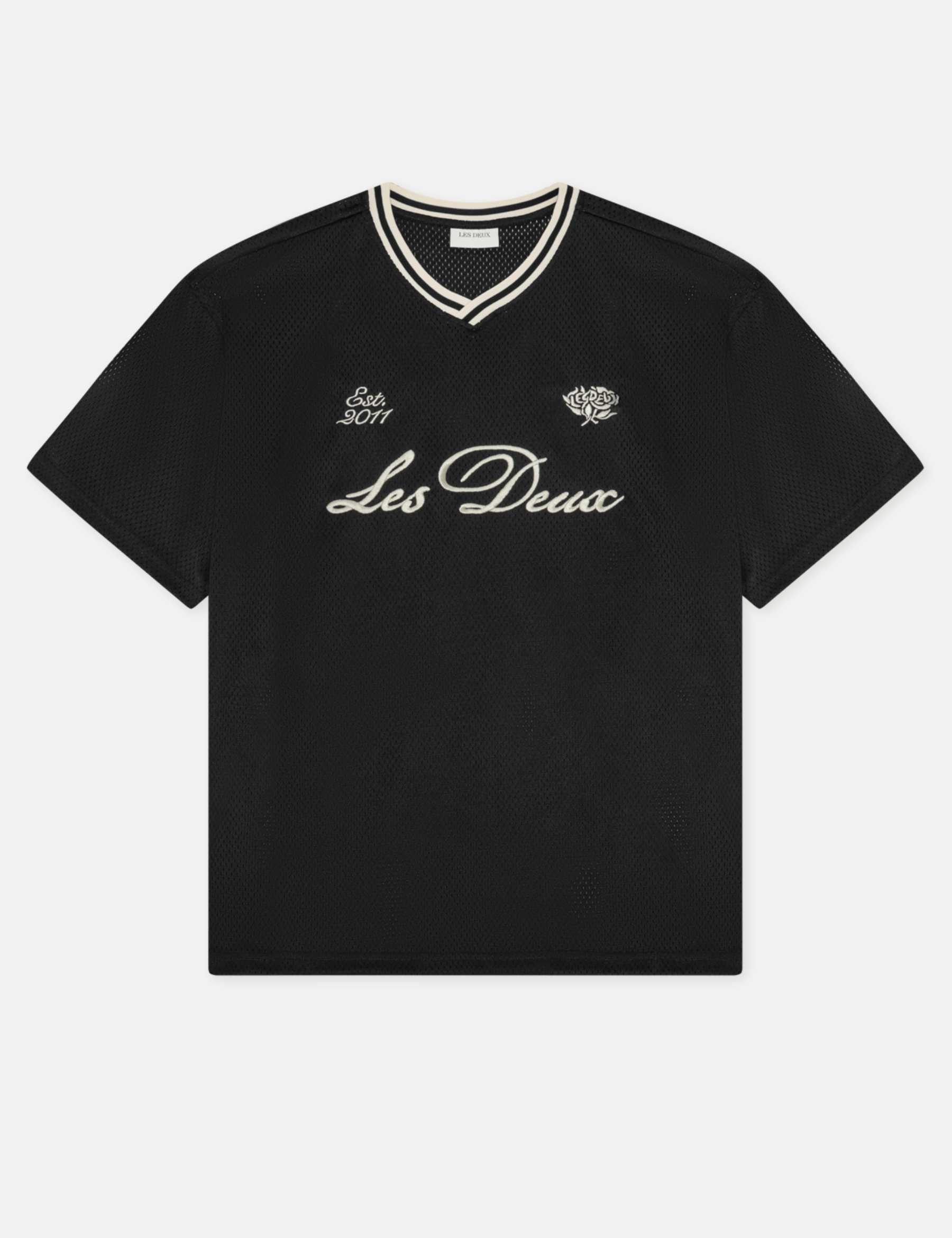 Les Deux Mesh T-Shirt Tap Shoe Black White Lettering Lightweight Summer Layer Sportswear Style for Men Men’s Tops for Men Athens GA Georgia Kempt Menswear Store Near Me