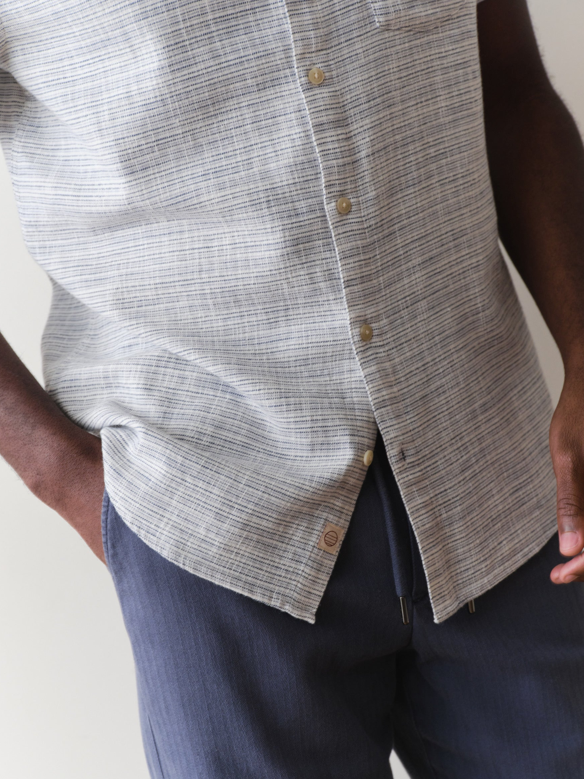 Marine Layer Classic Stretch Selvage Shirt SS Short Sleeve Top Blue Mini Stripe Pattern Collared Button Up Casual Top for Guys Men’s Shirts for Summer Vacation Outfits for Men Athens GA Georgia Kempt Menswear Store Near Me
