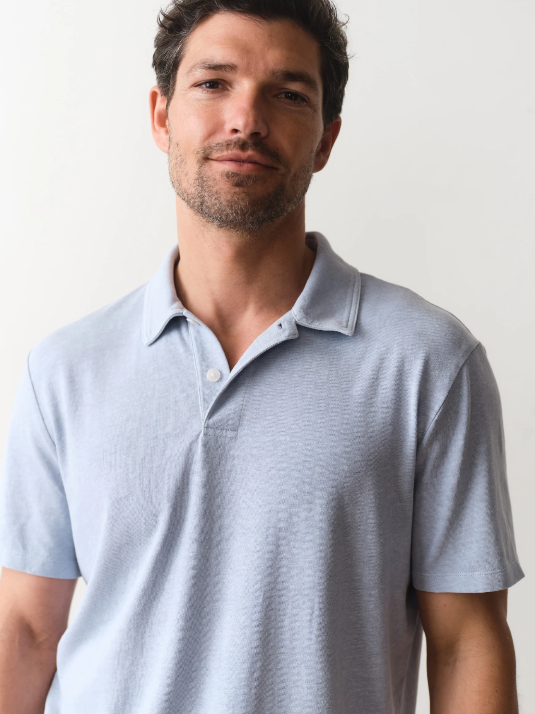 Marine Layer Hemp Resort Polo Soft Chambray Blue Men’s Summer Polos Tops for Men Vacation Outfits for Guys Lightweight Breathable Comfortable Shirts for Husband Athens GA Georgia Kempt Menswear Store Near Me
