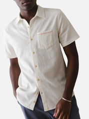 Marine Layer Stretch Selvage Shirt Natural Cream Front Pocket short Sleeve Collared Button Up Shirt for Men Men’s Summer Tops for Vacation Athens GA Georgia Kempt Menswear Store Near me