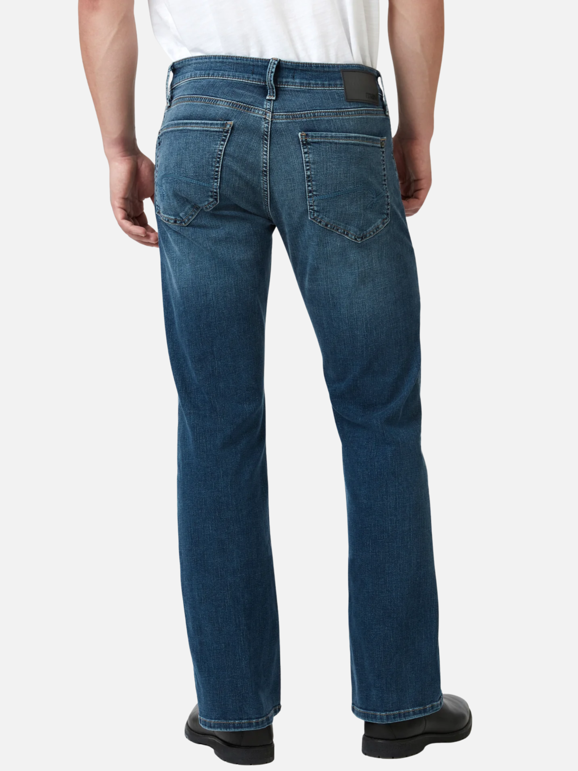 Mavi Josh Bootcut Jean - Mid Brushed