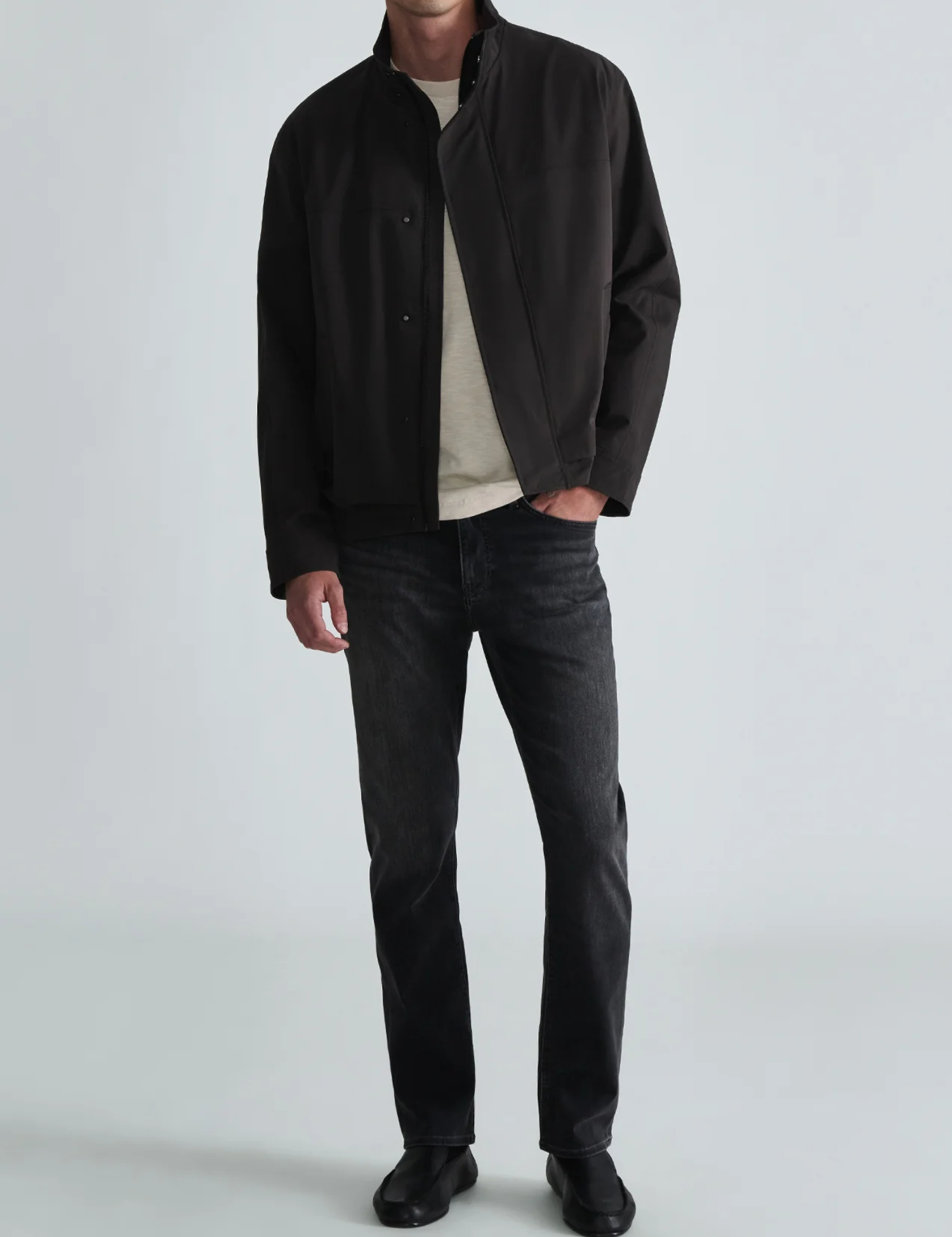 Mavi-Product_Pics_-_Mavi_Zach_Straight_Leg_SMOKE_BRUSHED_FEATHER_BLUE.png