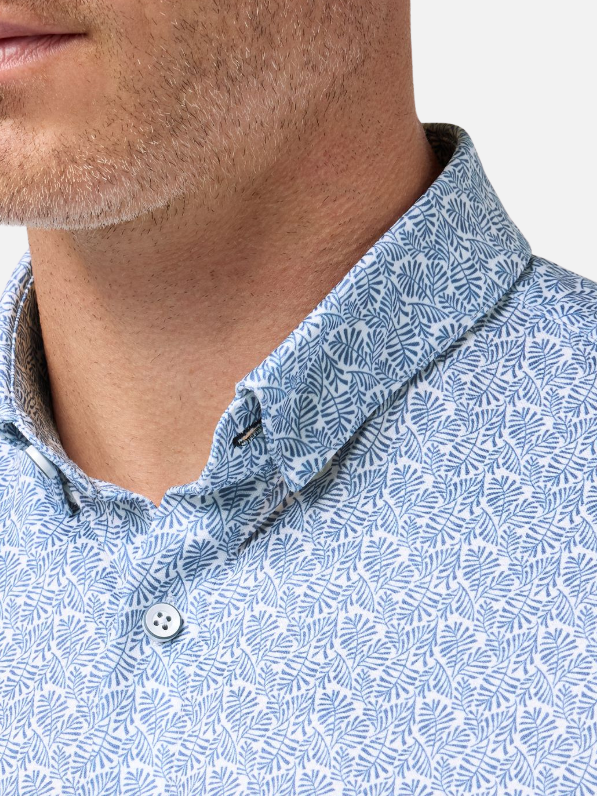Mizzen and Main Halyard Dress Shirt Formal Short Sleeve Collared Button Down Coastal Fjord Textured Palm Moisture Wicking Wrinkle Resistant Summer Wedding Guest Shirts Athens GA Georgia Kempt Menswear Store Near Me