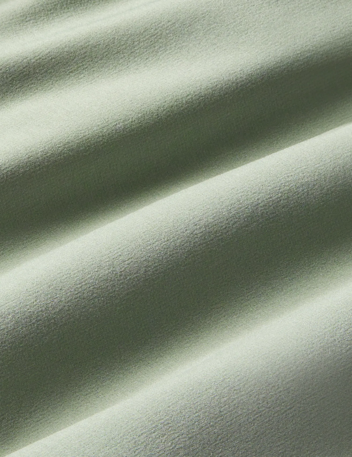 mizzen + main helmsman short sea spray green 7" inseam polyester spandex blend kempt athens ga georgia men's clothing store