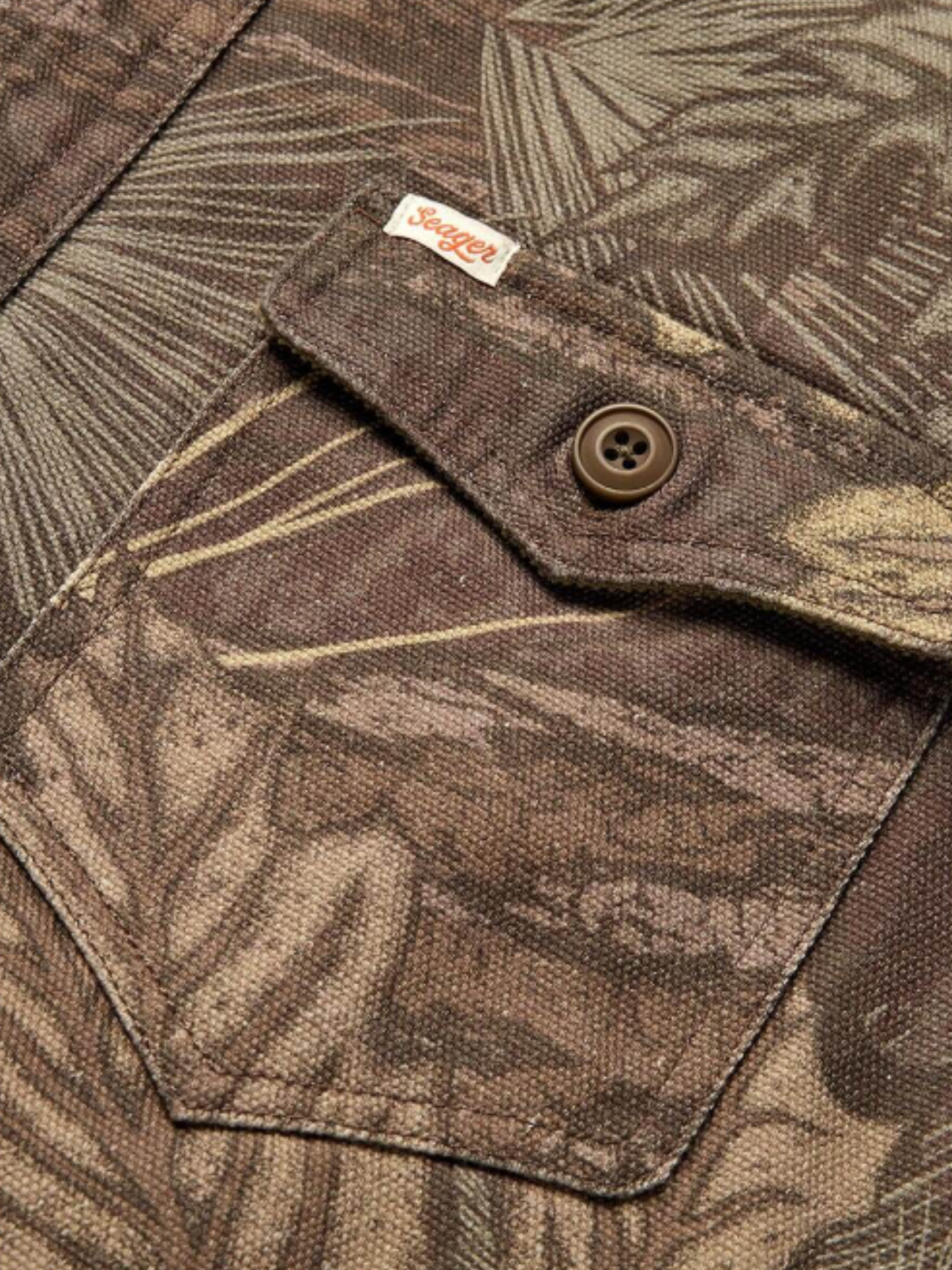Seager Canvas Cotton Over Shirt Bison Workshirt in Seager Camo - zoom pocket
